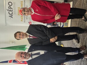 Président et vice-présidente avec Luc Dupont